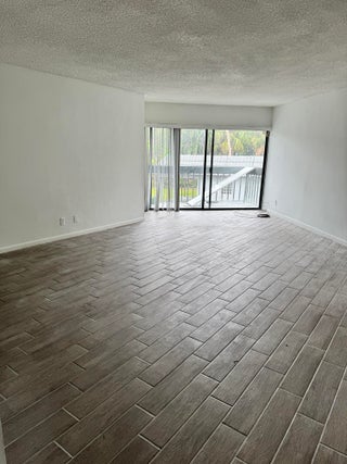Photo of Listing #RX-11060633