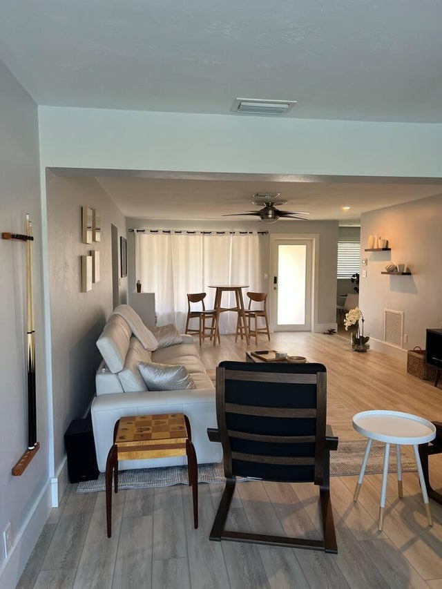 3 of 21 - 501 Se 13th Court, Pompano Beach, FL