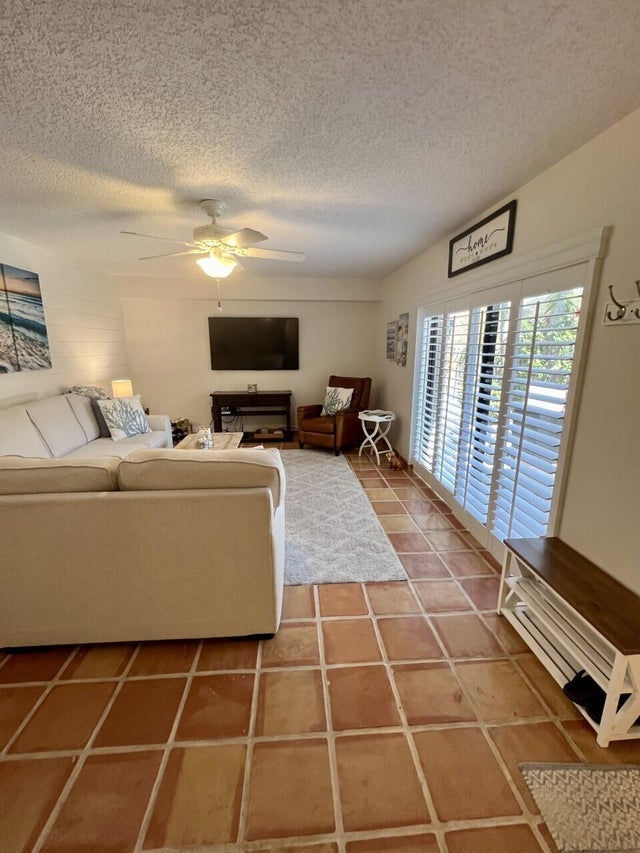 Photo of Listing #RX-11070576