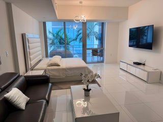 Photo of Listing #RX-11070697