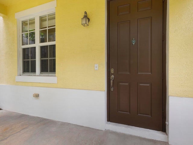 5 of 42 - 110 W Coda Circle #110, Delray Beach, FL