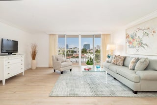 Photo of Listing #RX-11072402