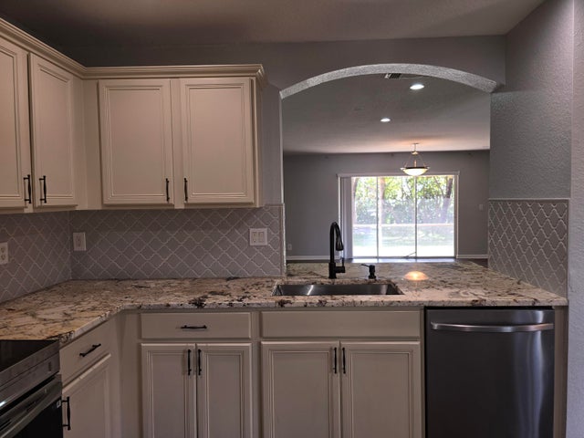 4 of 23 - 6132 Southard Street, West Palm Beach, FL