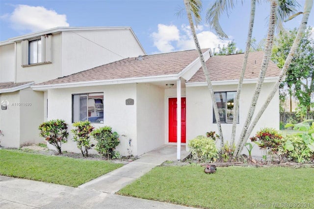 1 of 11 - 6501 Dockside Circle #6508, Greenacres, FL