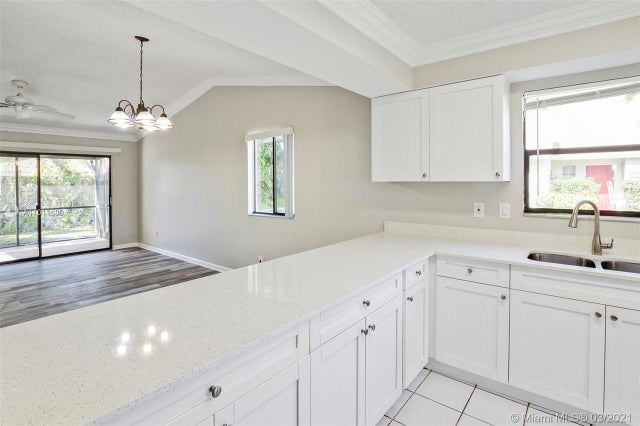 4 of 11 - 6501 Dockside Circle #6508, Greenacres, FL