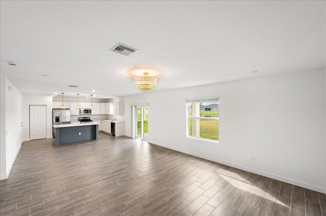 5 of 30 - 6338 Nw Windwood Way, Port Saint Lucie, FL