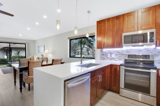 Photo of Listing #RX-11075375