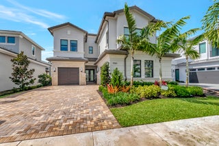 Photo of Listing #RX-11081300
