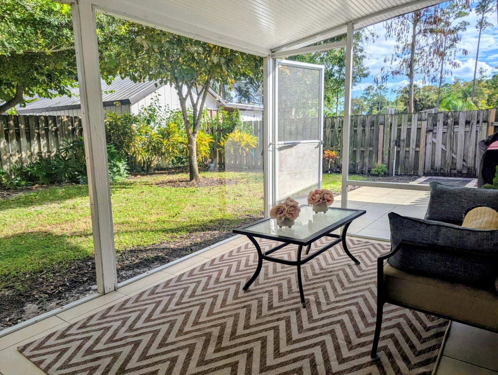 708 Rambling Drive Circle #~ Cottage, Wellington