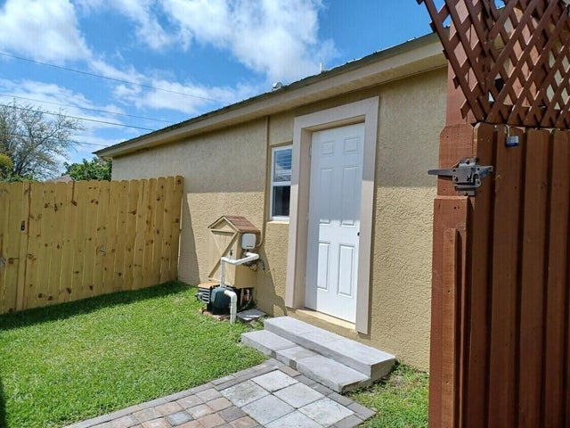 Photo of Listing #RX-11081994
