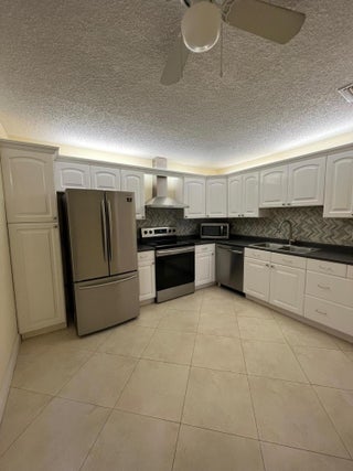 Photo of Listing #RX-11084228