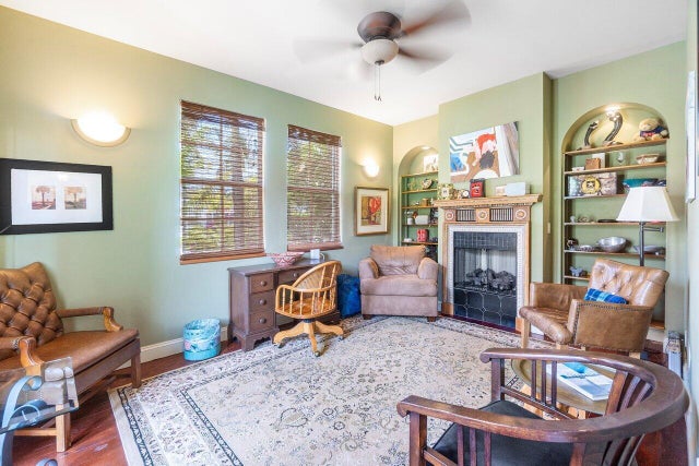 3 of 35 - 724 Park Place, West Palm Beach, FL