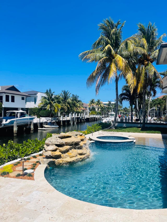 3 of 21 - 945 Cypress Dr, Delray Beach, FL