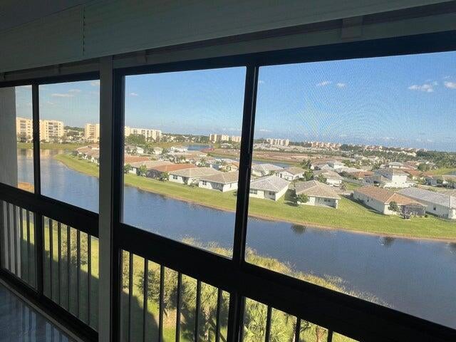2 of 36 - 7260 Kinghurst 707 Dr #707, Delray Beach, FL