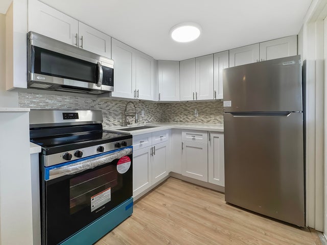 3 of 26 - 2213 Ne 1st Ct #204, Boynton Beach, FL