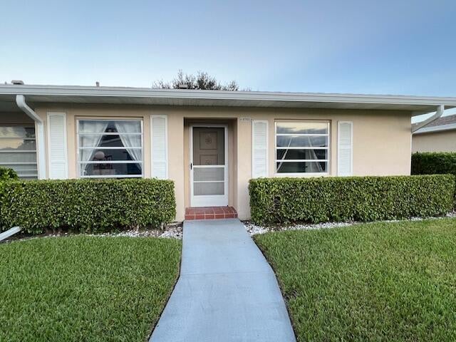 1 of 7 - 8793 Warwick Dr, Boca Raton, FL