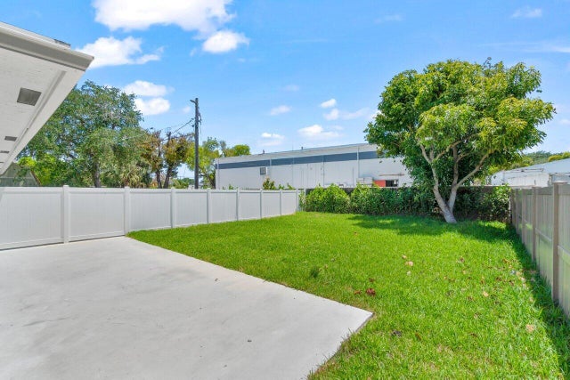 5 of 24 - 4498 Nw 2nd Av, Boca Raton, FL