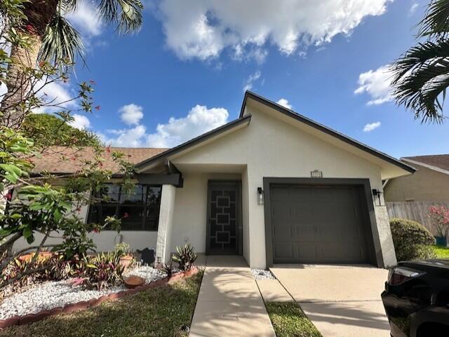 2 of 18 - 5325 Havasu Ct, Lake Worth, FL
