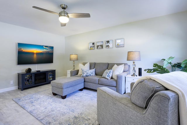 4 of 38 - 2920 Lake Osborne Dr #101, Lake Worth, FL