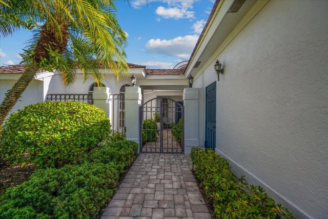 3 of 37 - 2466 Muir Circle, Wellington, FL