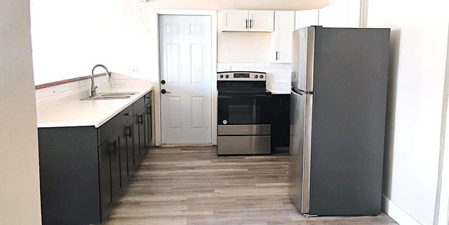 4 of 5 - 623 45th St #house, West Palm Beach, FL