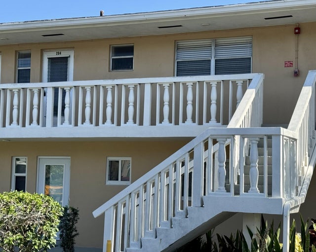3 of 26 - 2222 Ne 1st 204 Wy #204, Boynton Beach, FL