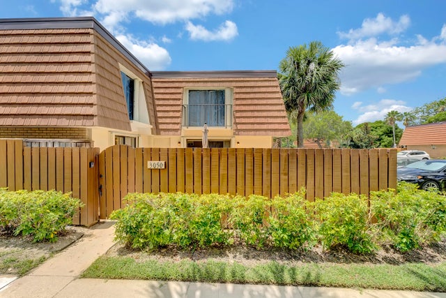 2 of 35 - 3050 30th Ct, Jupiter, FL