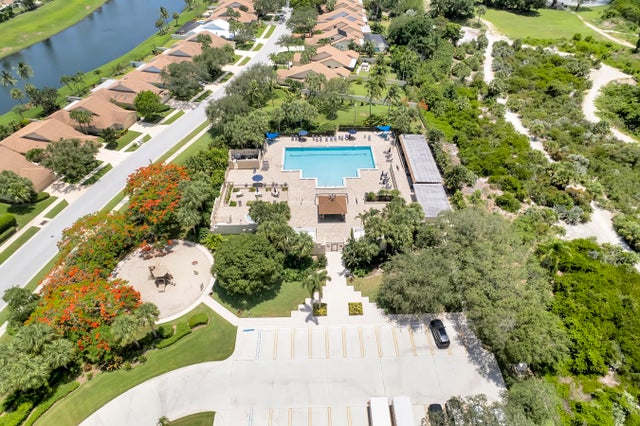 4 of 35 - 3050 30th Ct, Jupiter, FL