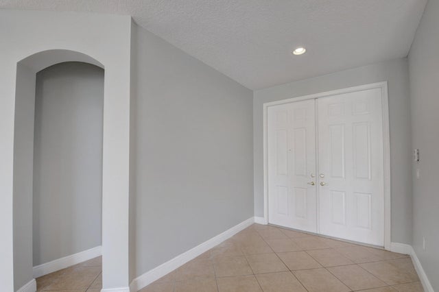 5 of 40 - 9864 Woolworth Ct, Wellington, FL