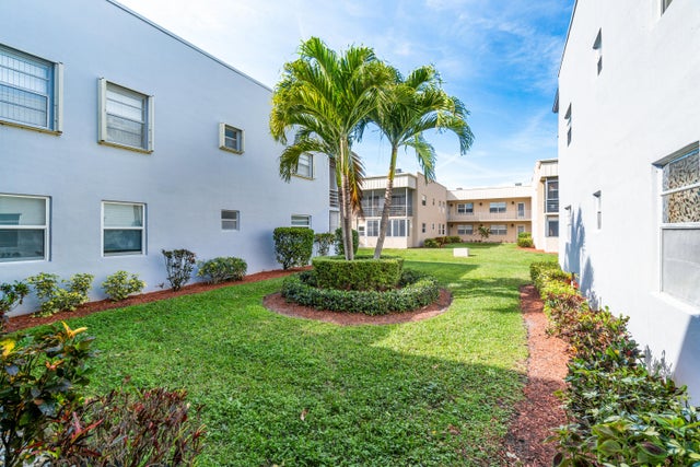 1 of 27 - 6 Burgundy A, Delray Beach, FL