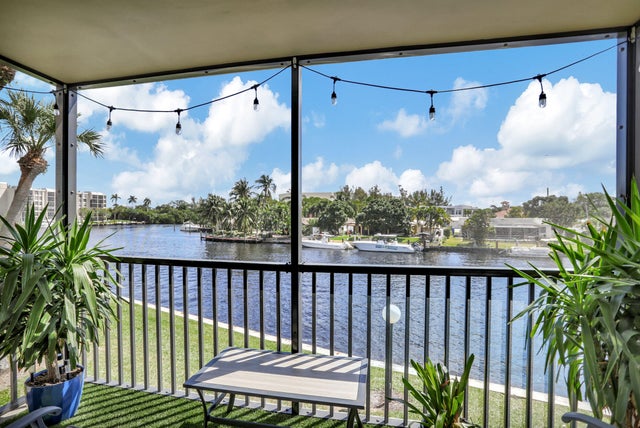 1 of 40 - 13 Royal Palm Wy #2060, Boca Raton, FL
