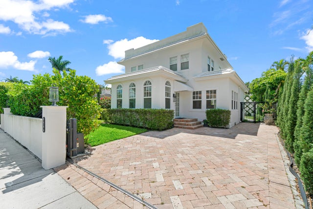 2 of 39 - 224 10th St, West Palm Beach, FL