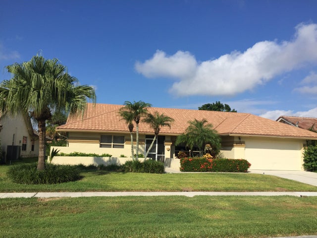 2 of 30 - 9775 Sun Pointe Dr, Boynton Beach, FL