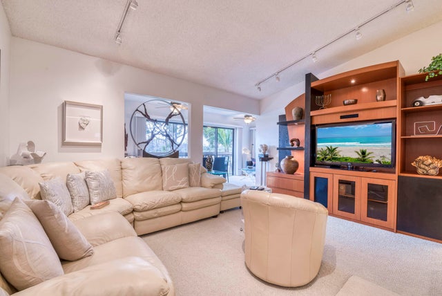 1 of 16 - 1111 Duncan Circle #203, Palm Beach Gardens, FL