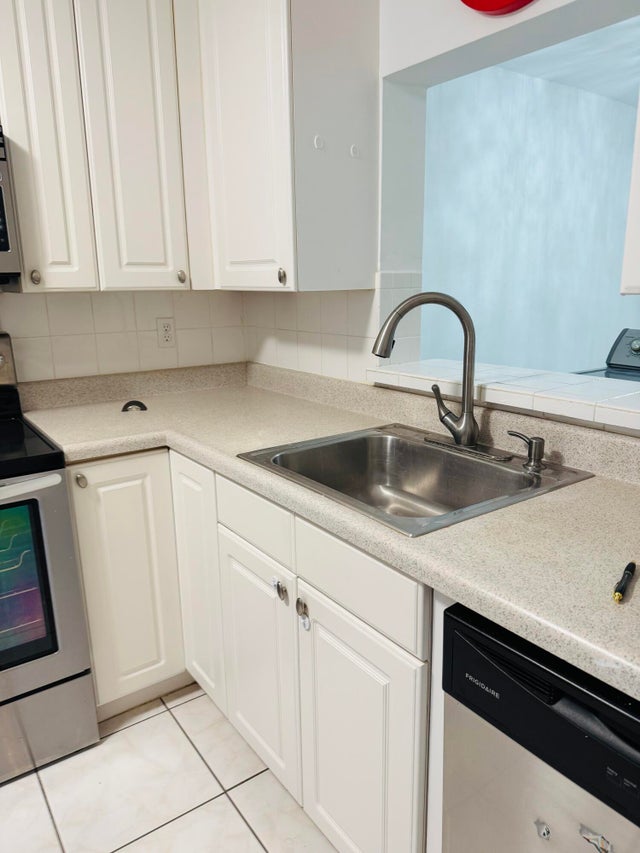 4 of 32 - 2940 Sw 22nd Av #7150, Delray Beach, FL