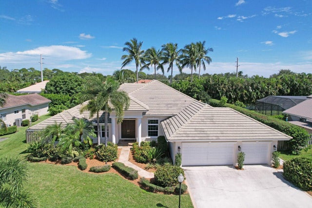2 of 50 - 18969 Se Kokomo Lane, Jupiter, FL