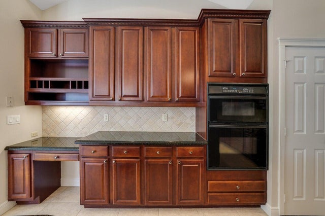 5 of 50 - 18969 Se Kokomo Lane, Jupiter, FL