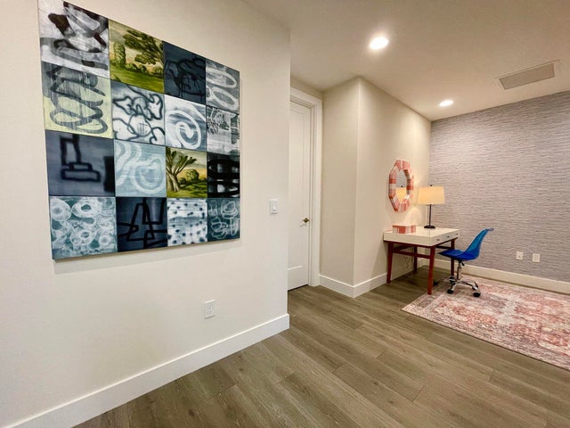 4 of 7 - 3860 Lambert Av, West Palm Beach, FL