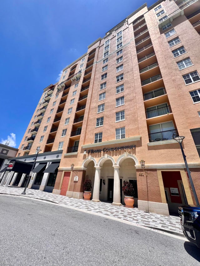 651 Okeechobee Blvd #706, West Palm Beach