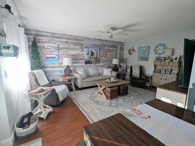 1 of 21 - 172 Berkshire H, West Palm Beach, FL