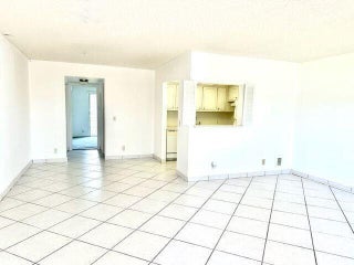 Photo of Listing #RX-11087901