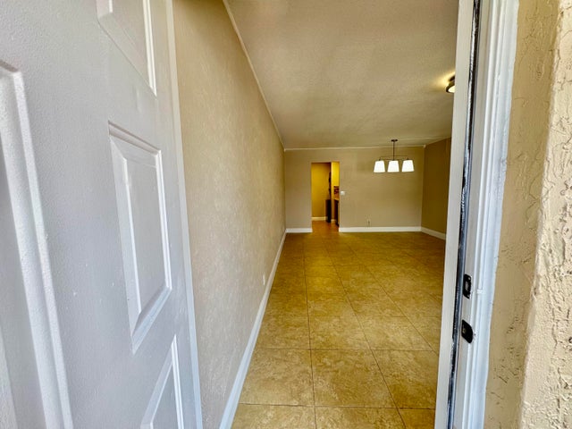 3 of 36 - 10008 Twin Lakes Dr #36-a, Coral Springs, FL