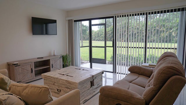3 of 27 - 2500 Presidential Wy #103, West Palm Beach, FL