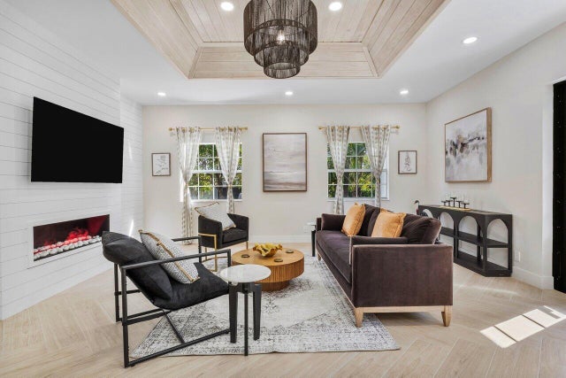 5 of 22 - 1920 Spanish Trail Trl, Delray Beach, FL