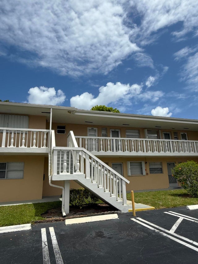 3 of 27 - 2213 Ne Ne 1st Ct #203, Boynton Beach, FL