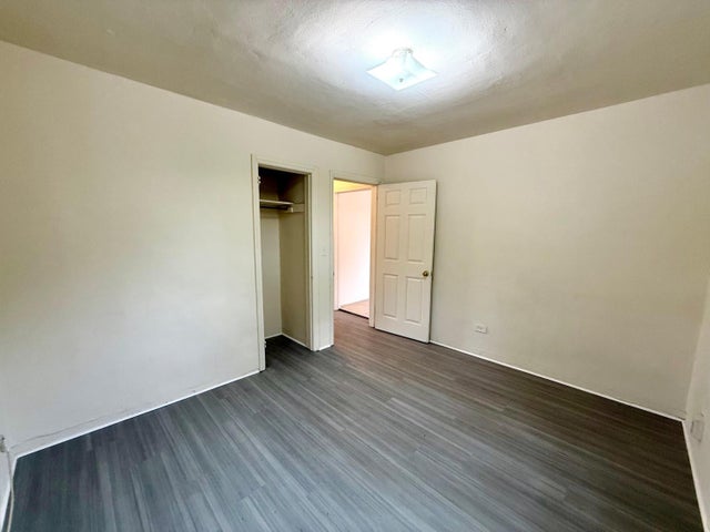 3 of 10 - 601 33rd St #4, West Palm Beach, FL
