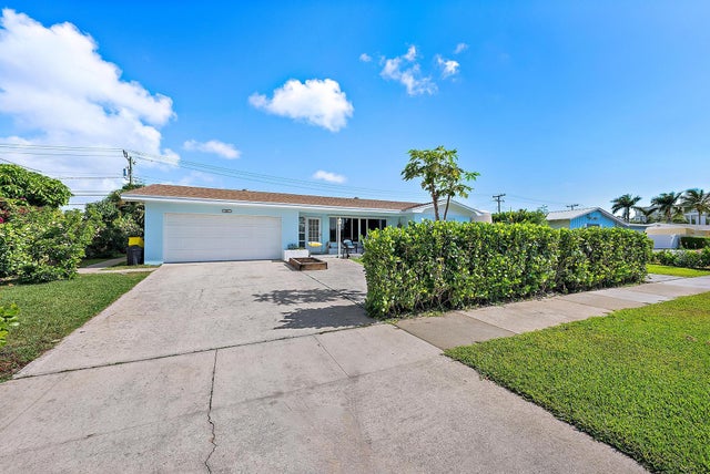 3 of 25 - 409 Lighthouse Dr, North Palm Beach, FL
