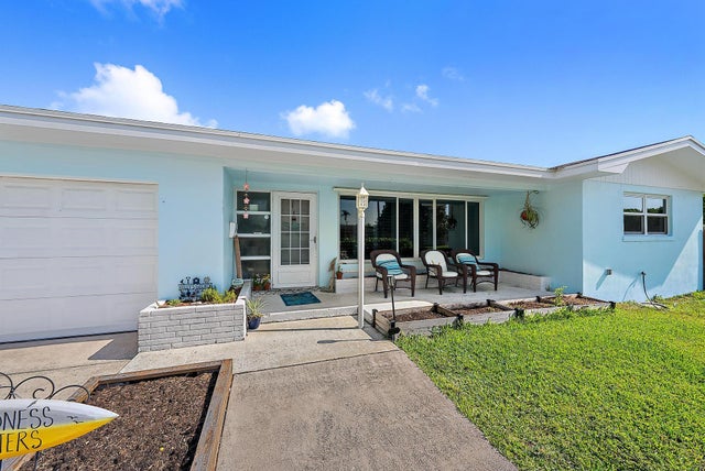 4 of 25 - 409 Lighthouse Dr, North Palm Beach, FL