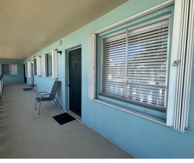 1 of 22 - 306 E Ocean Av #206, Boynton Beach, FL