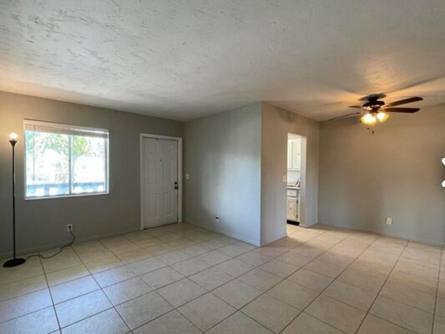 3 of 22 - 306 E Ocean Av #206, Boynton Beach, FL